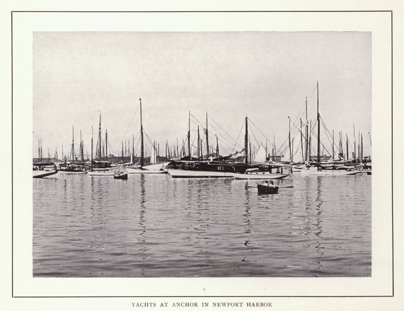 Newport, Rhode Island : Yachts ancrés dans le port de Newport - American Photographer (after)