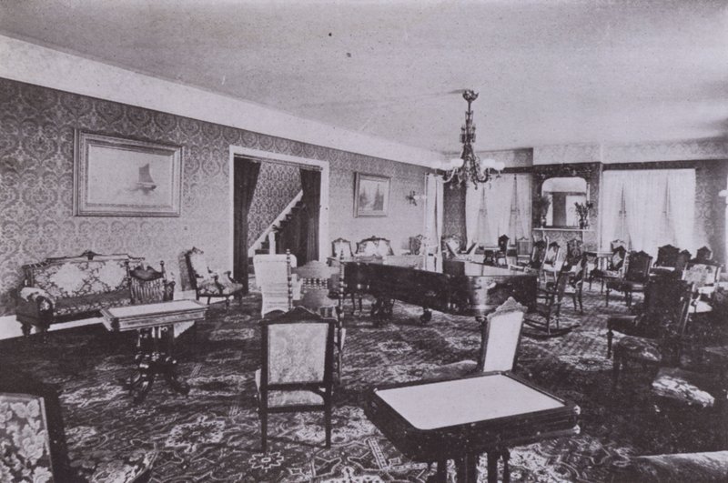 Old Orchard House, Maine : Salon - American Photographer (after)