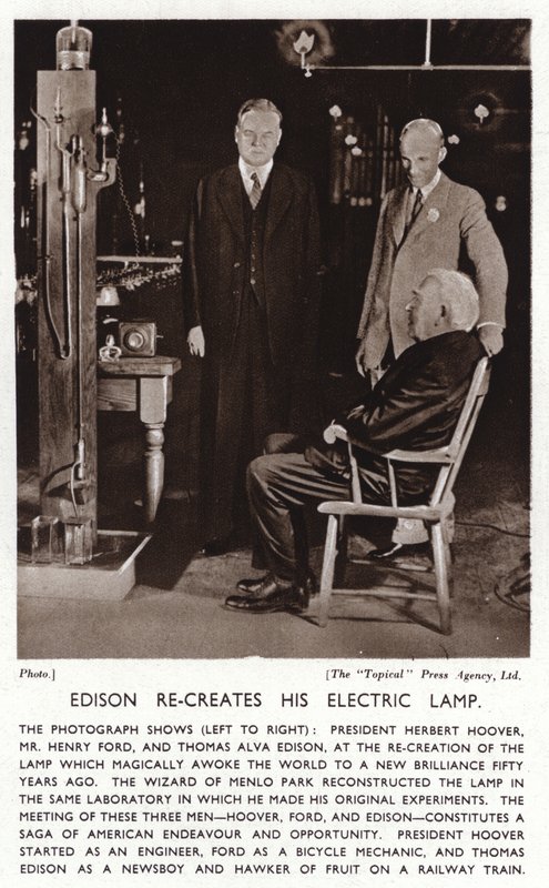 Thomas Edison recrée sa lumière électrique pour le président Herbert Hoover et Henry Ford - American Photographer (after)
