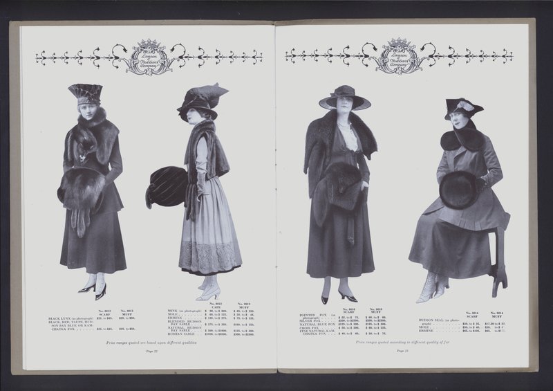 Double page du Théâtre de la Mode de la Fourrure - American Photographer (after)