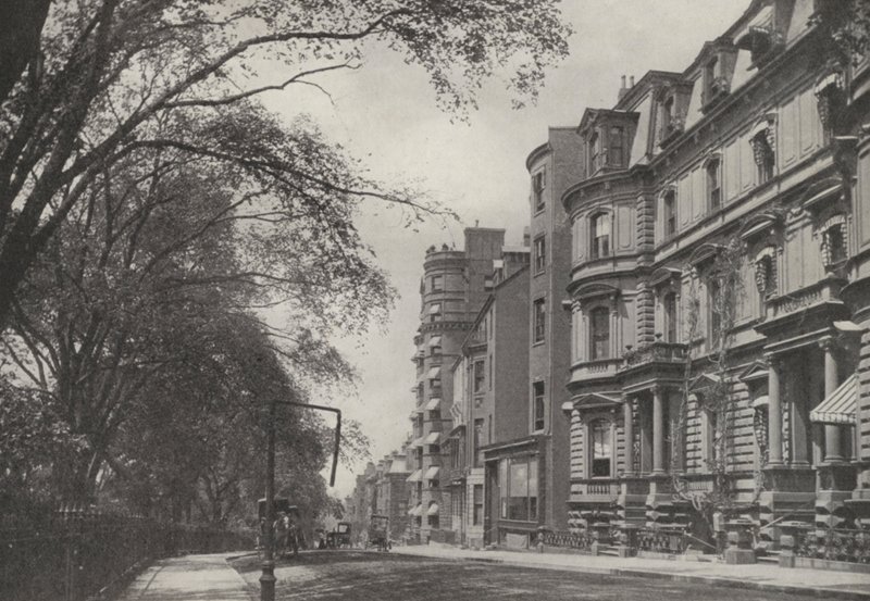 Boston : Beacon Street (photo n/b) - American Photographer