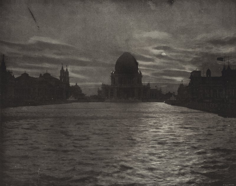 Le Grand Bassin au Clair de Lune - American Photographer