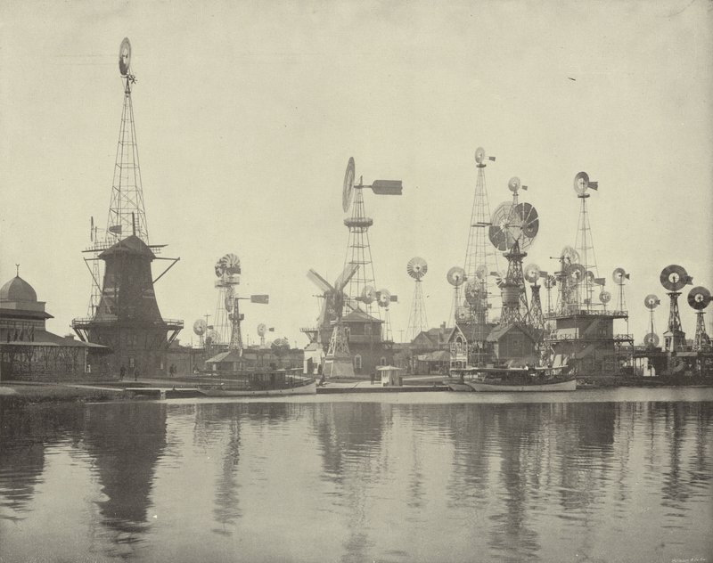 Les Moulins à Vent Pittoresques - American Photographer