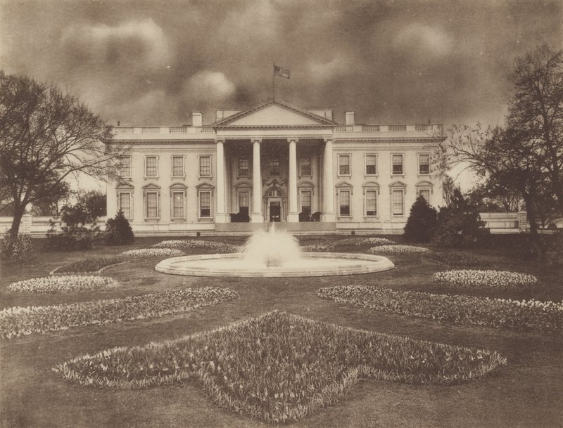 La Maison Blanche (photo n/b) - American Photographer