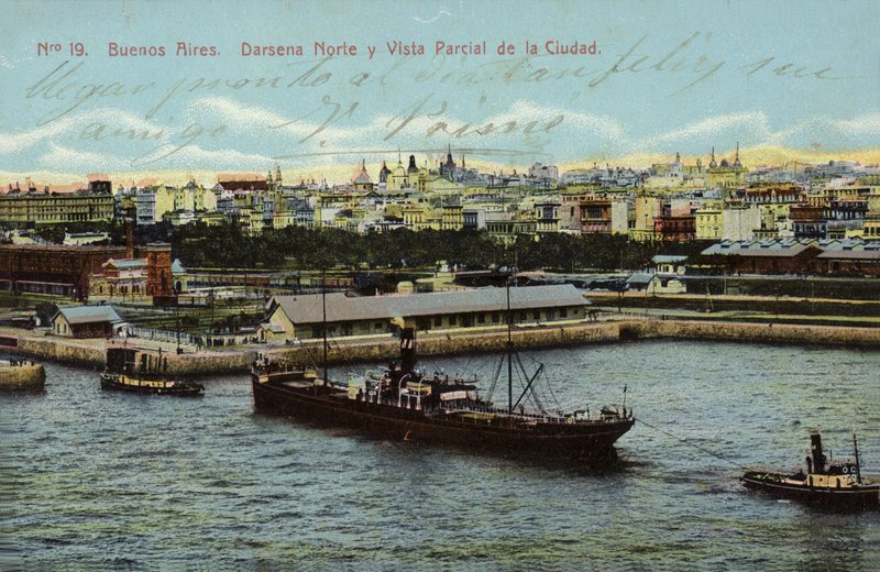 Dock nord et vue partielle de la ville, Buenos Aires, Argentine - Argentinian Photographer