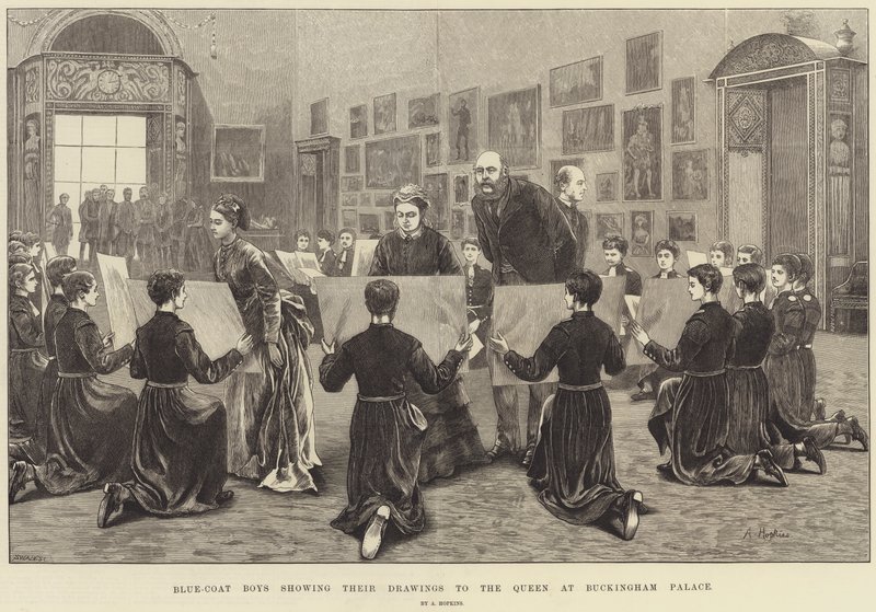Les garçons en uniforme bleu montrant leurs dessins à la reine au palais de Buckingham - Arthur Hopkins