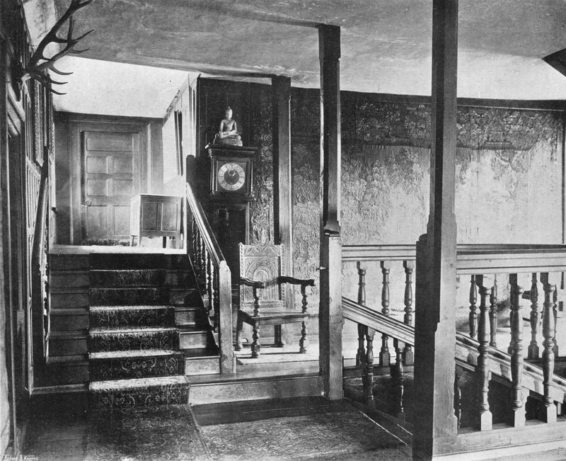 La Galerie de Tapisserie - Charles Latham