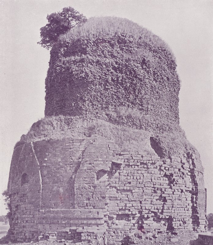 Ancienne Tour Bouddhiste, Sarnath, Bénarès - English Photographer