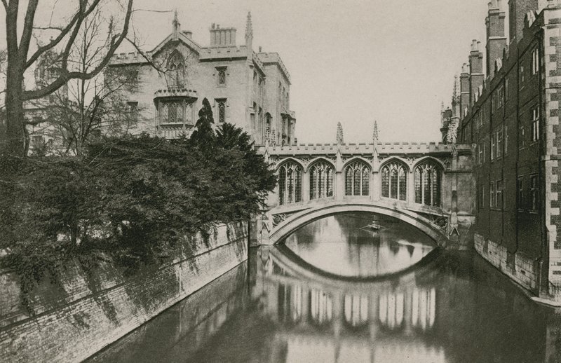 Pont des Soupirs, St Johns College, Cambridge - English Photographer