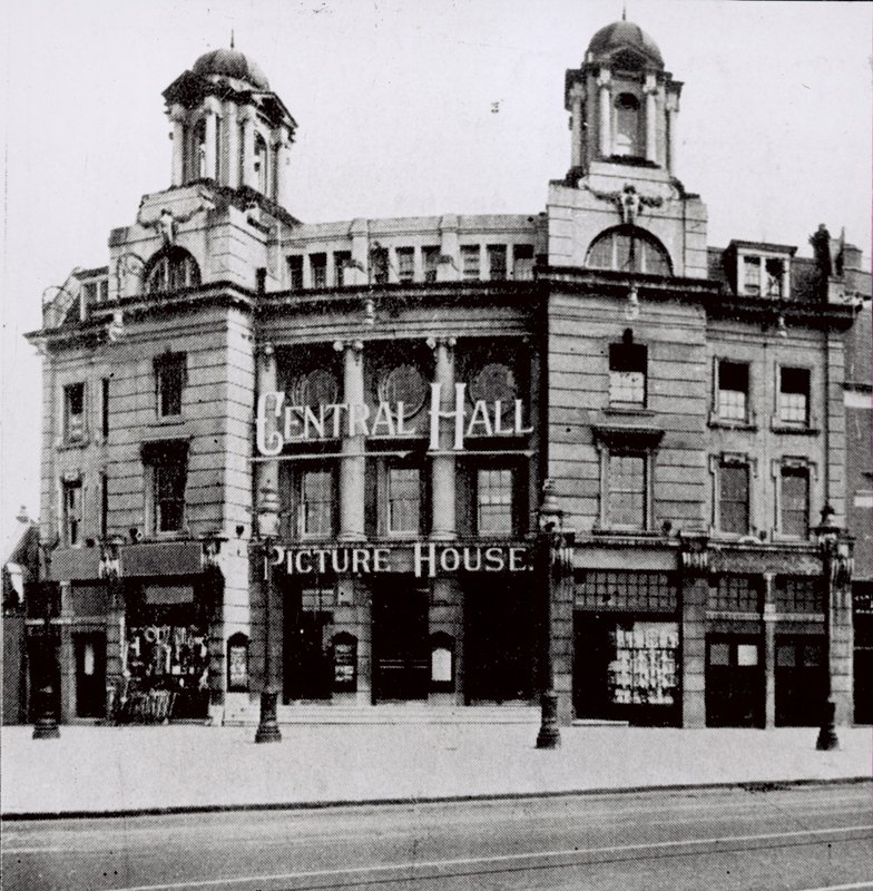 Central Hall Picture House, Bromley Road, Catford - English Photographer