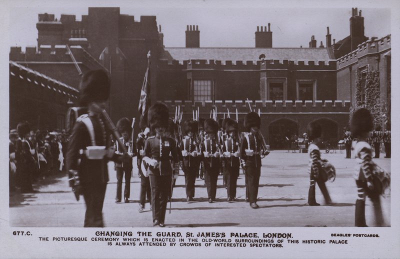 Changement de la garde, palais St James, Londres - English Photographer