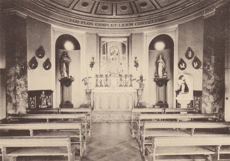 Couvent du Sacré-Cœur, Roehampton : Chapelle de Mater Admirabilis (photo n/b) - English Photographer