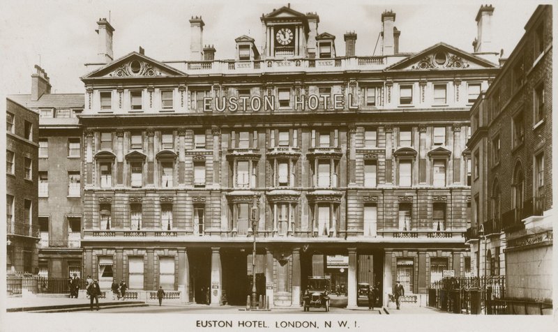 Hôtel Euston, Londres NW1 - English Photographer