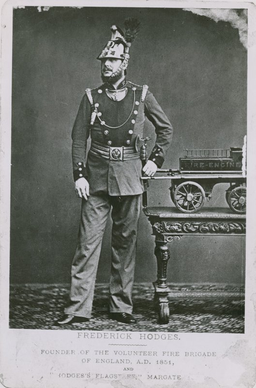 Frederick Hodges, fondateur de la Brigade de Pompiers Volontaires d