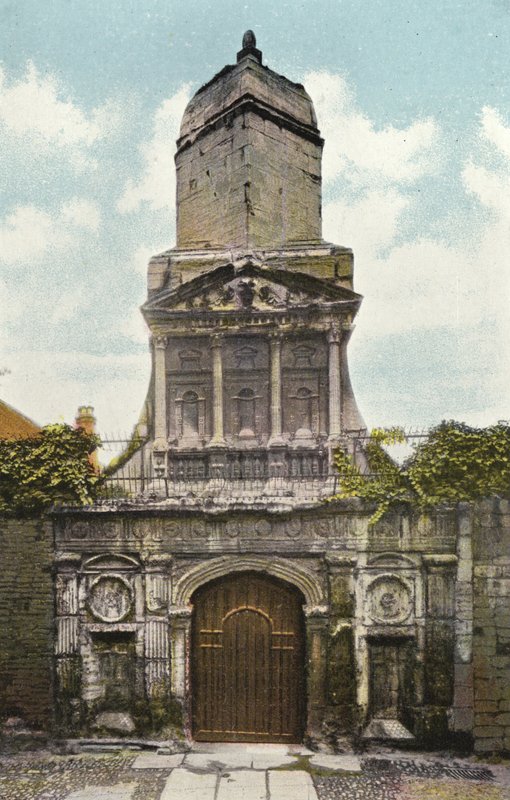 Collège Gonville et Caius, porte de l