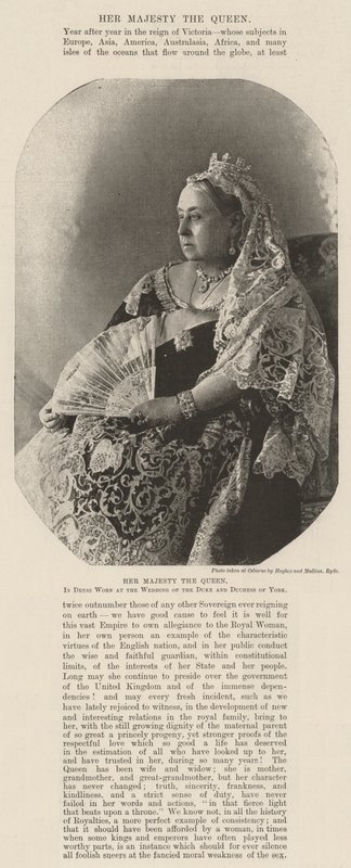 Sa Majesté la Reine, en tenue portée lors du mariage du duc et de la duchesse d