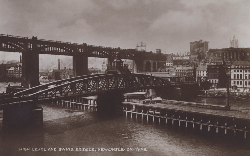 Ponts High Level et Swing, Newcastle-On-Tyne - English Photographer