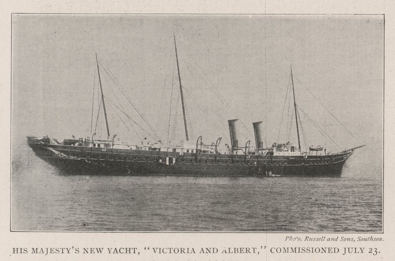 Le nouveau yacht de Sa Majesté, Victoria et Albert, mis en service le 23 juillet - English Photographer
