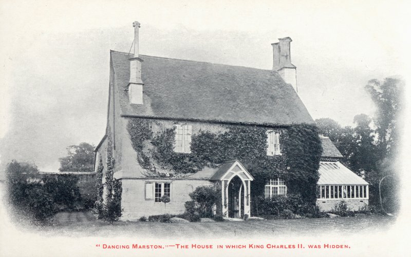 Maison dans le village de Long Marston, Gloucestershire, où le roi Charles II a été caché après sa fuite suivant la défaite de son armée à la bataille de Worcester - English Photographer