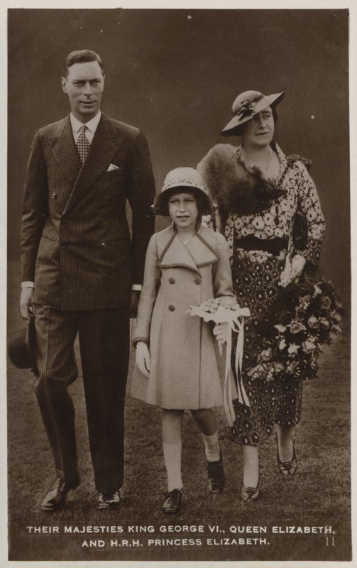 Roi George VI, reine Mary et leur fille aînée, la princesse Elizabeth (photo n/b) - English Photographer