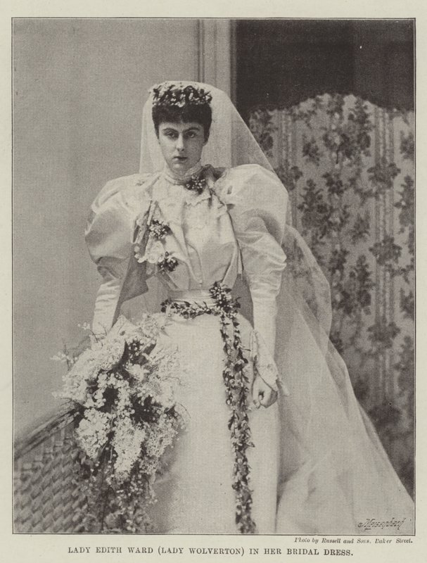 Lady Edith Ward (Lady Wolverton) en robe de mariée - English Photographer