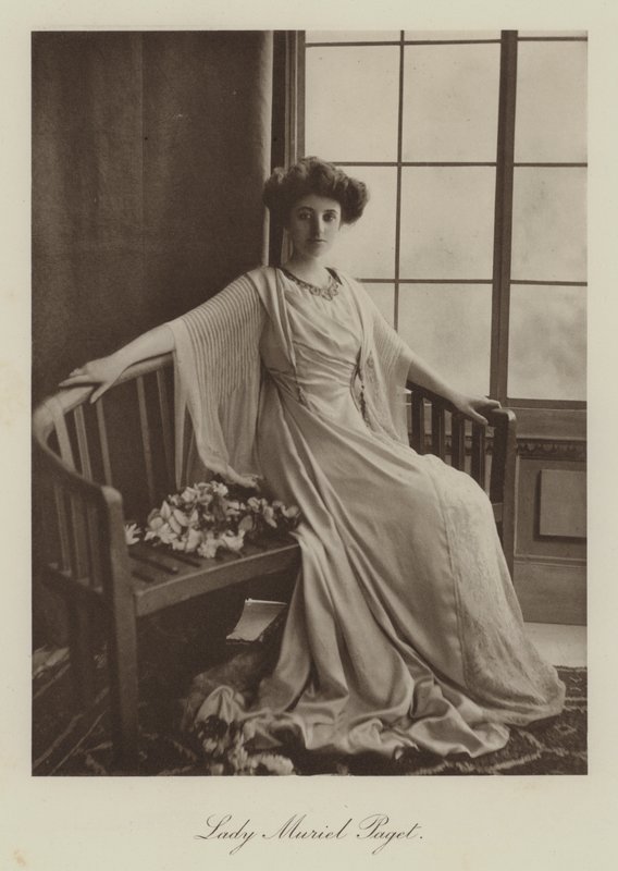Lady Muriel Paget (photo n/b) - English Photographer