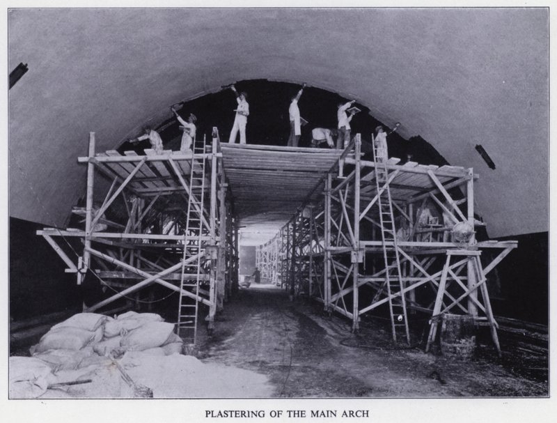 Tunnel de Mersey: Plâtrage de l