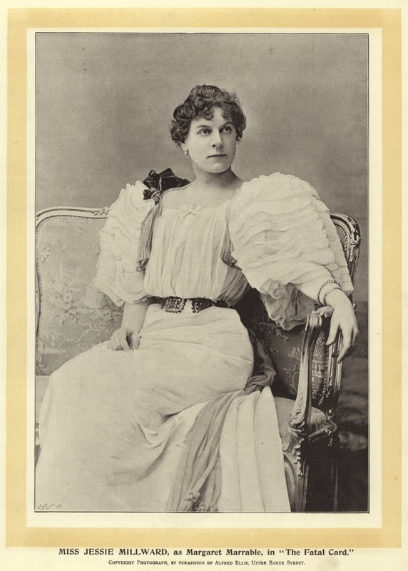 Mlle Jessie Millward, en tant que Margaret Marrable, dans The Fatal Card - English Photographer