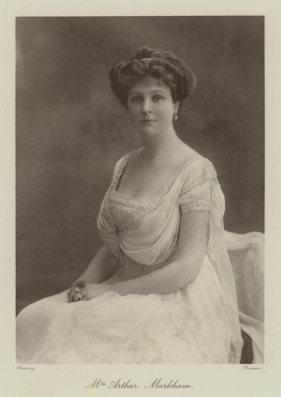 Mme Arthur Markham (photo n/b) - English Photographer