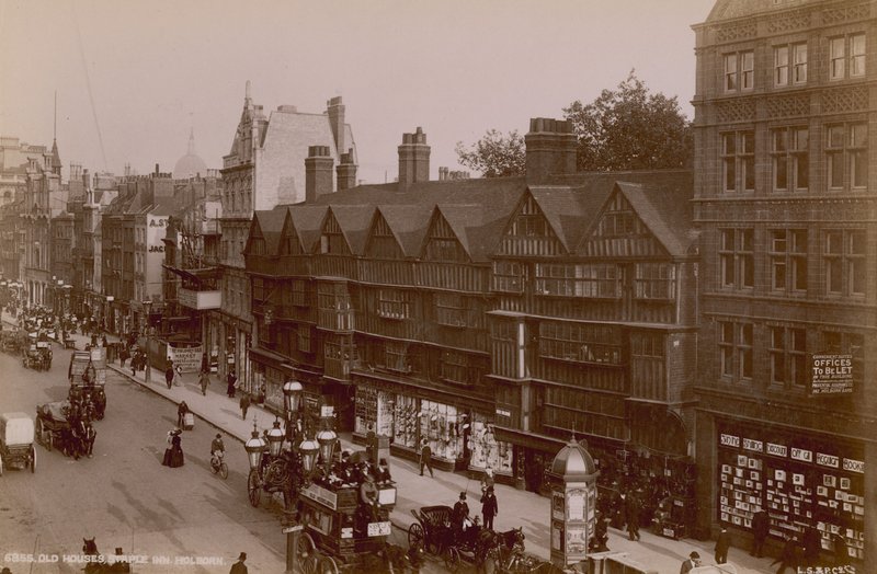Vieilles maisons, Staple Inn, Holborn - English Photographer