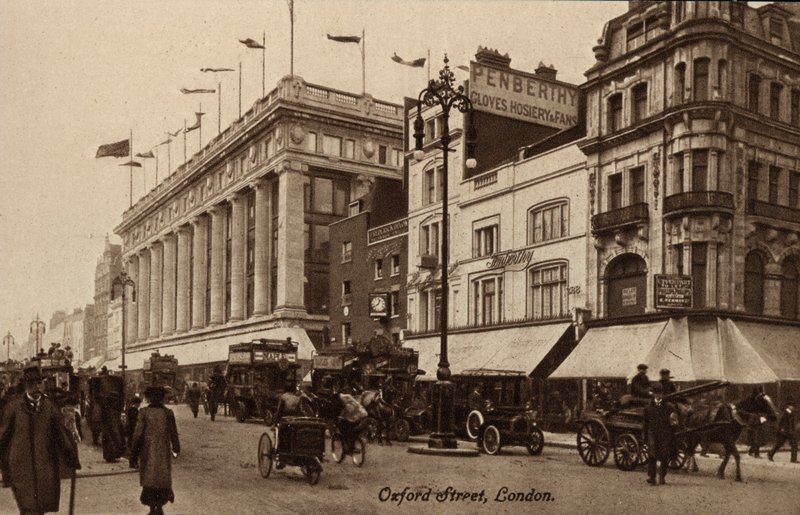 Oxford Street, Londres, Selfridges - English Photographer