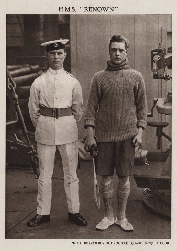 Prince de Galles avec son ordonnance à bord du HMS Renown - English Photographer