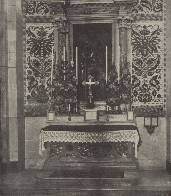 Autel latéral, église latine, Nazareth, supposé se tenir sur le site de la maison de Joseph, où Jésus a grandi - English Photographer