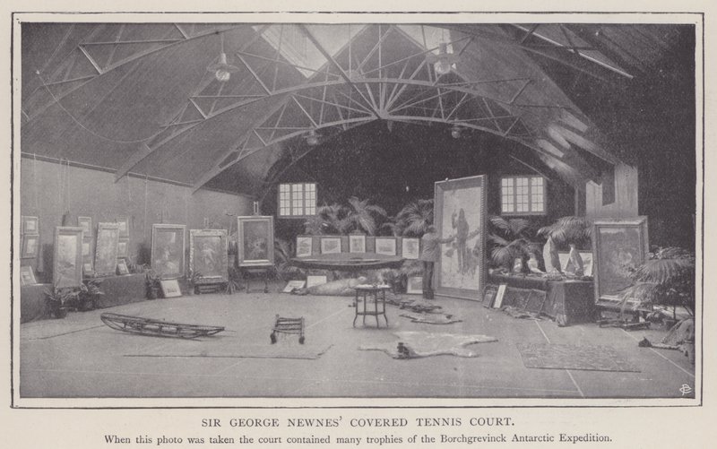 Court de tennis couvert de Sir George Newnes (photo n/b) - English Photographer