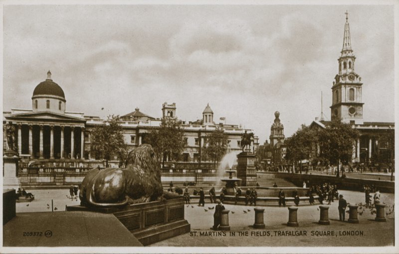 St Martins in the Fields, Trafalgar Square, Londres - English Photographer