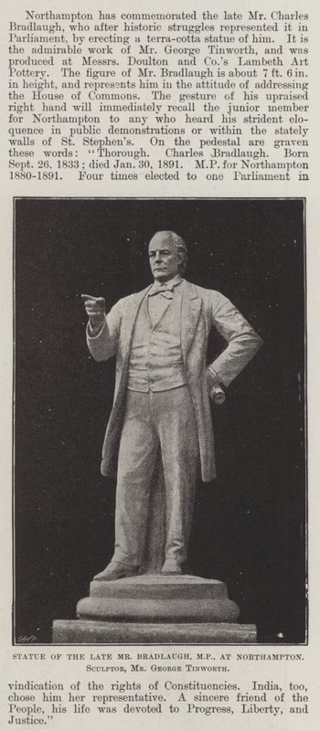 Statue de feu M. Bradlaugh, député, à Northampton, sculpteur, M. George Tinworth - English Photographer