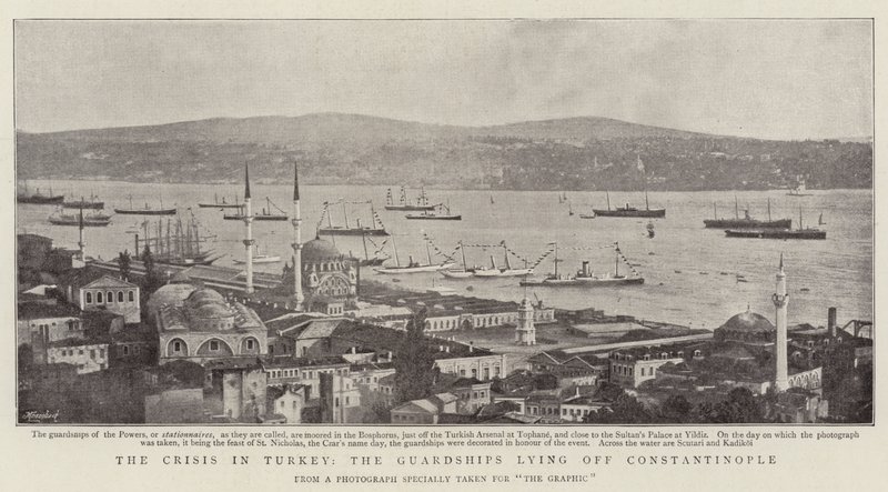 La Crise en Turquie, les Navires de Garde au Large de Constantinople - English Photographer