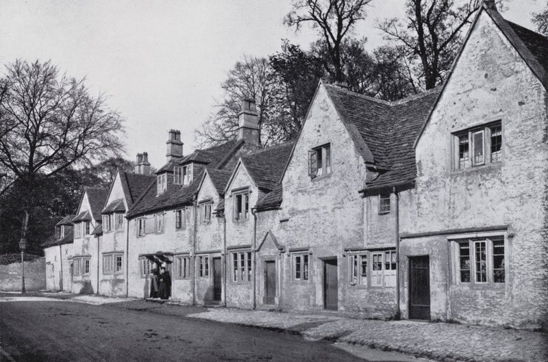 Les maisons flamandes, Corsham - English Photographer