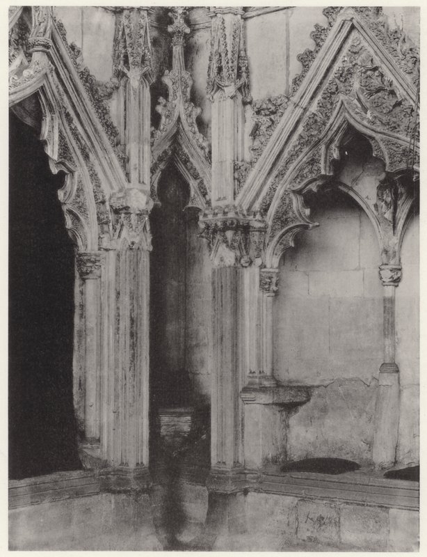 La Chapelle de la Dame, Cathédrale d