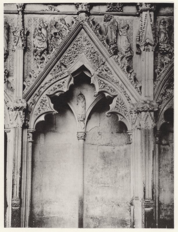 La Chapelle de la Dame, Cathédrale d