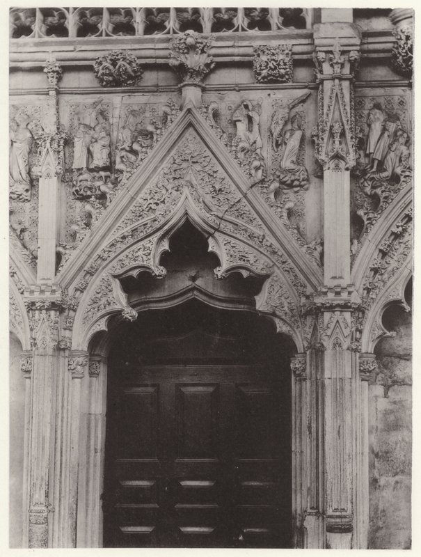 La Chapelle de la Dame, Cathédrale d