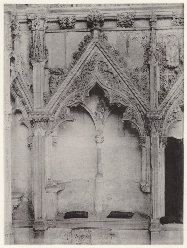 La Chapelle de la Dame, Cathédrale d