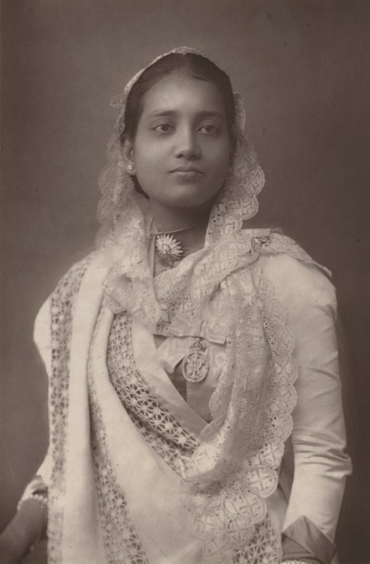 La Maharani de Kuch Behar - English Photographer