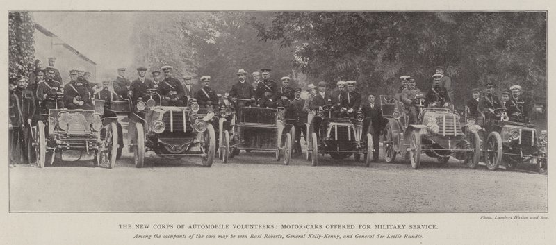 Le nouveau corps de volontaires automobiles, voitures offertes pour le service militaire - English Photographer