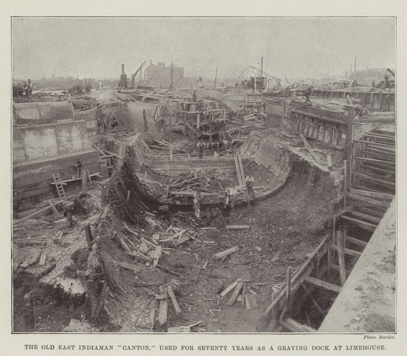 Le vieux Indiaman Canton, utilisé pendant soixante-dix ans comme cale sèche à Limehouse - English Photographer