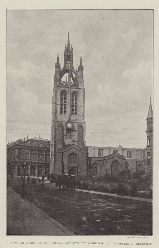 Église paroissiale Saint-Nicolas, nommée cathédrale du diocèse de Newcastle - English Photographer
