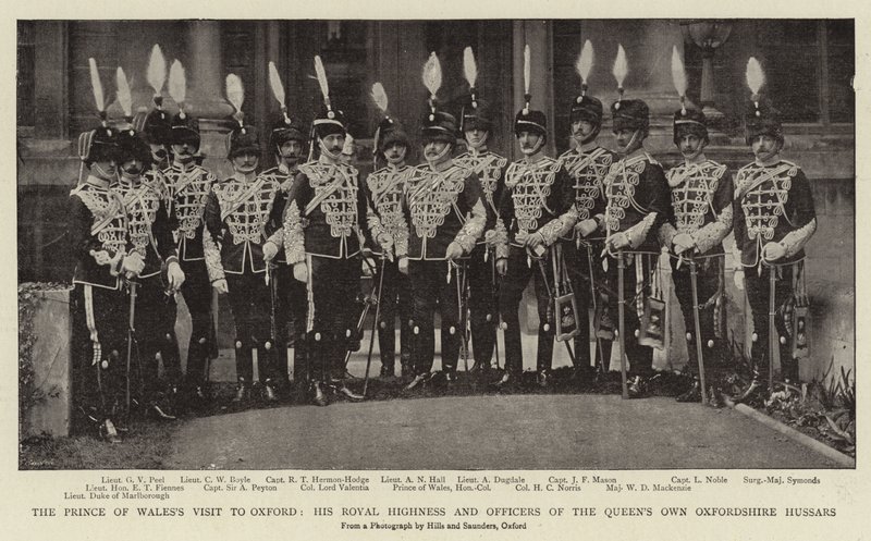 La visite du prince de Galles à Oxford, son altesse royale et les officiers des hussards d
