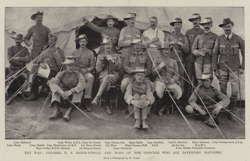 La guerre, le colonel R. S. Baden-Powell et certains des officiers qui défendent Mafeking - English Photographer