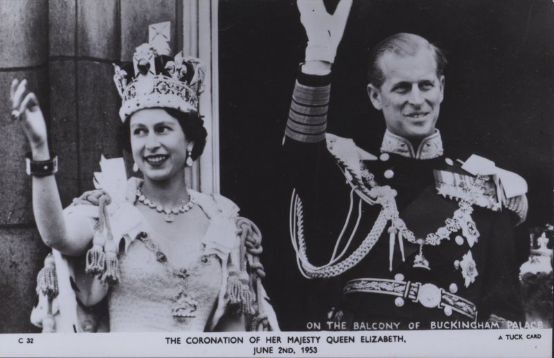 Le couronnement de sa majesté la reine Elizabeth, 2 juin 1953 - English Photographer