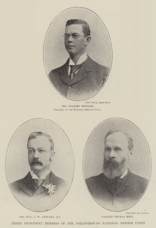Trois membres éminents de l